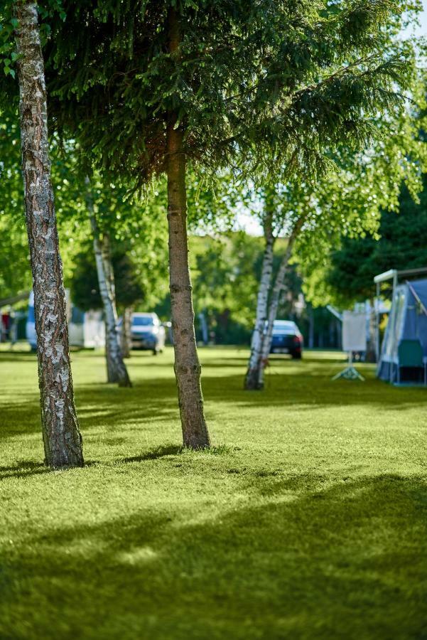 Camping Lesny 51 Hotel Łeba Exterior foto